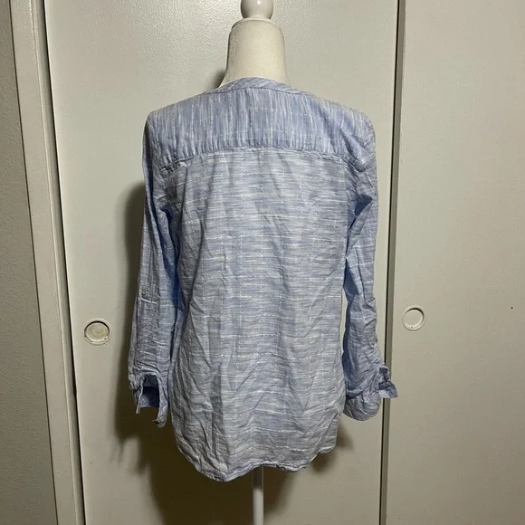 Talbots light blue/ white top - Picture 4 of 4